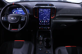 https://vehicle.imgix.net/4208623/c4a87901-873a-4f47-9bb5-1928b0db3406.JPG