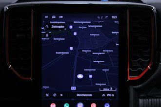 https://vehicle.imgix.net/4208623/f6469308-ba15-42f4-b094-69d7a94096ea.JPG