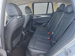 BMW X3 20d xDrive paddles