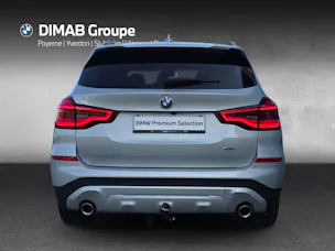 BMW X3 20d xDrive paddles