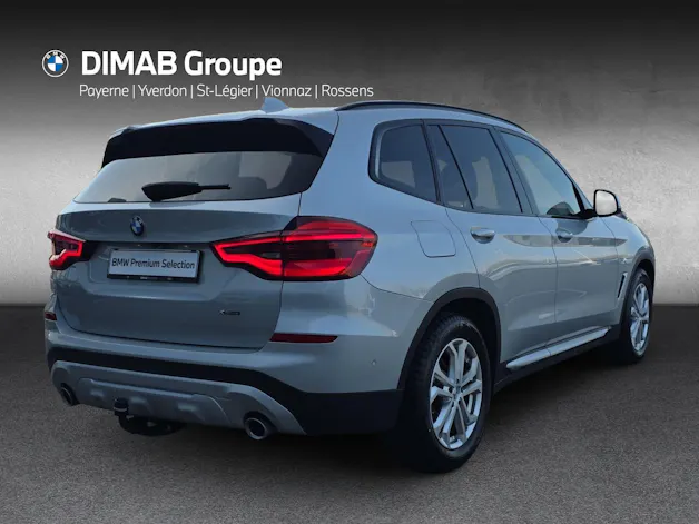 BMW X3 20d xDrive paddles