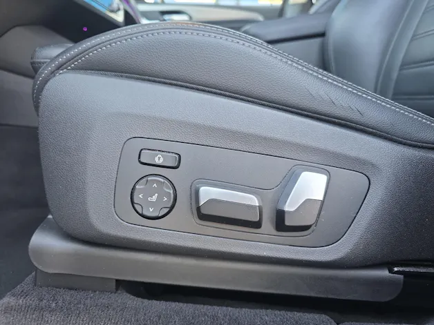 BMW X3 20d xDrive paddles