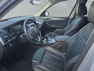 BMW X3 20d xDrive paddles