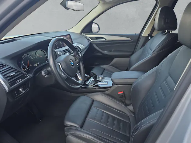BMW X3 20d xDrive paddles