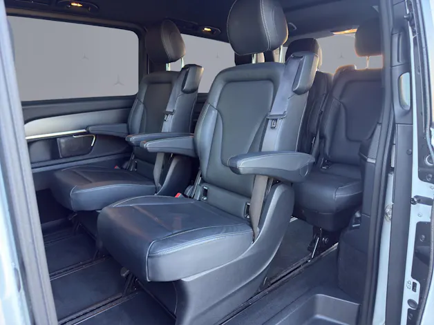 Mercedes-Benz V 300 d Swiss Ed. lang Van