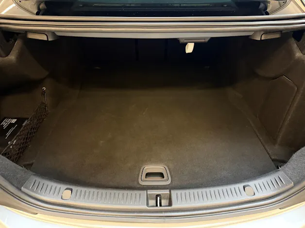 Mercedes-Benz E 200 d AMG Line