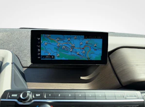 https://vehicle.imgix.net/4208659/7080c2e8-5768-4c37-ac21-897b19ed7fb4.jpg