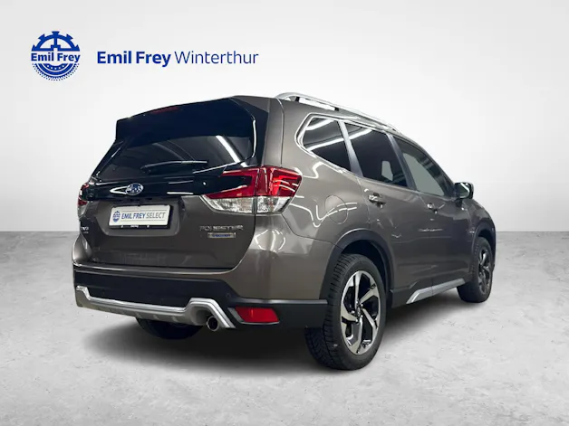 Subaru Forester Station 2.0i e-Boxer Luxury