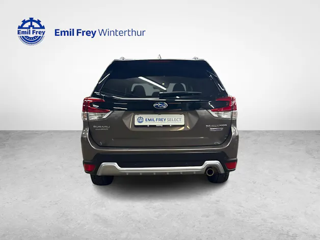 Subaru Forester Station 2.0i e-Boxer Luxury