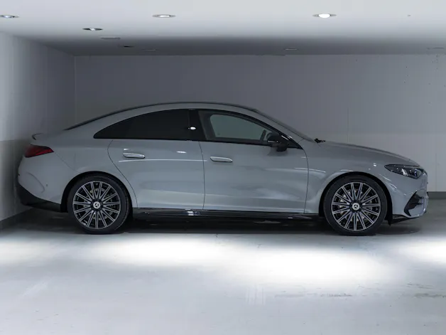 Mercedes-Benz CLA 220 4MATIC