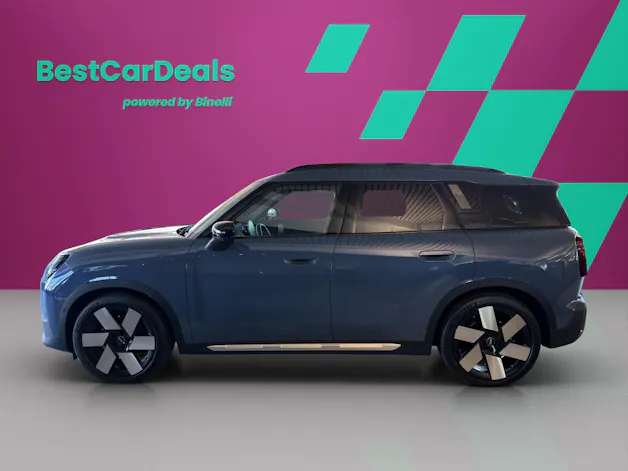 Mini Countryman E Favoured Trim
