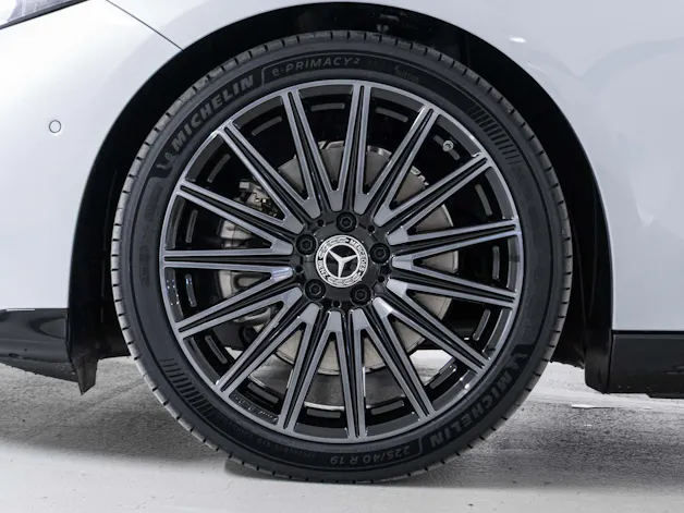 Mercedes-Benz CLA 220 4MATIC