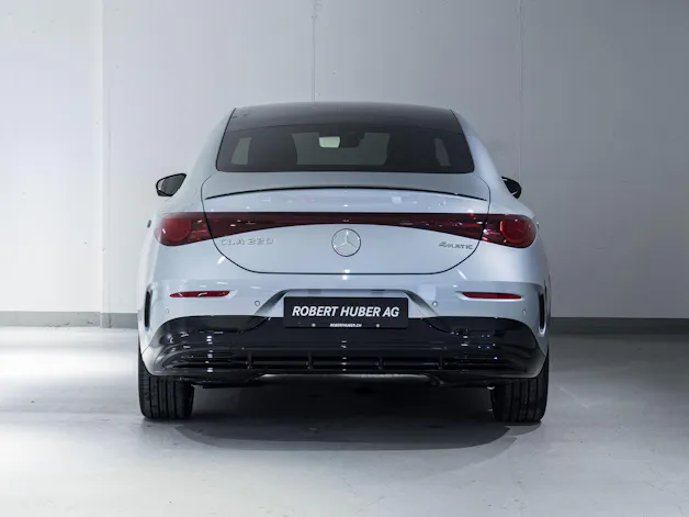 Mercedes-Benz CLA 220 4MATIC