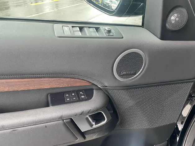 Land Rover Discovery 2.0 SD4 HSE