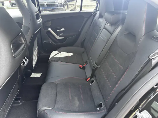 Mercedes-Benz A 250 AMG Line 4Matic