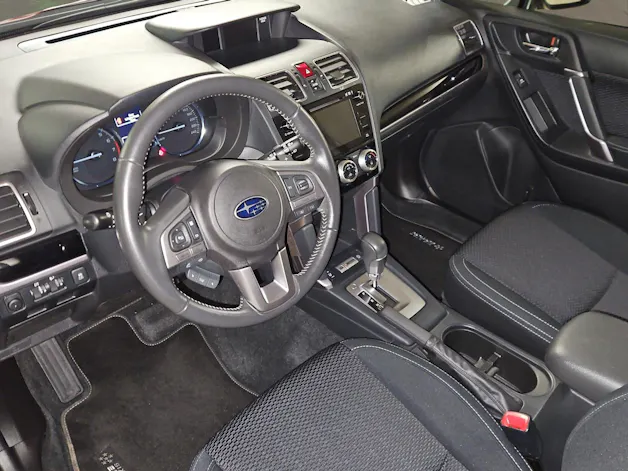 Subaru Forester Station 2.0 Swiss