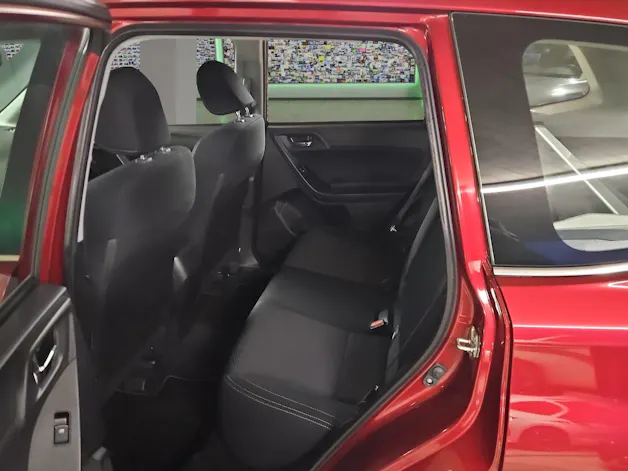Subaru Forester Station 2.0 Swiss