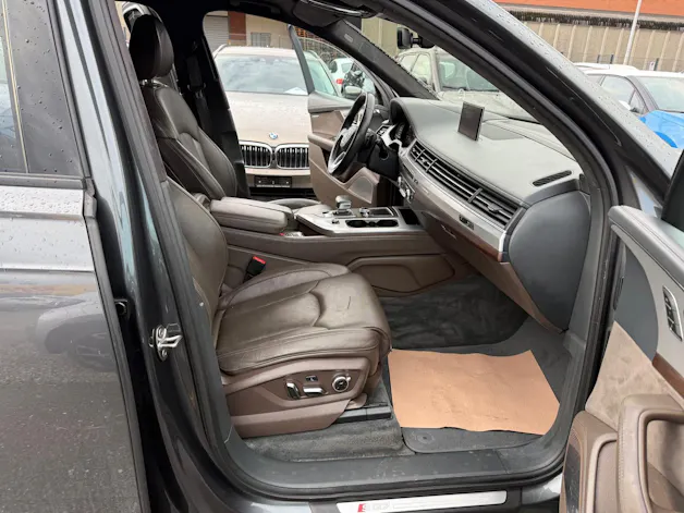 Audi SQ7 4.0 V8 TDI quattro T-Tronic