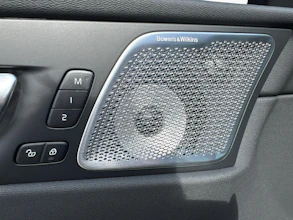 https://vehicle.imgix.net/4208889/81d88c35-fbc2-49b9-baea-bd785e85c931.jpg