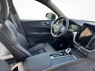 Volvo XC60 2.0 T8 TE Ultra Dark eAWD