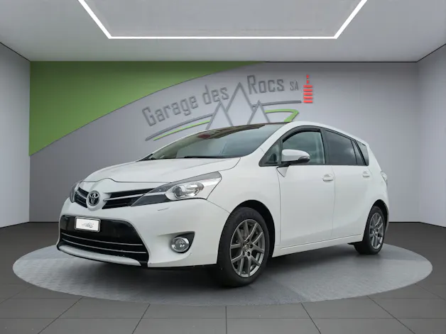 Toyota Verso 1.8 VVT-i Sol 7P