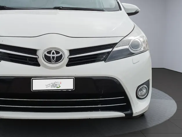 Toyota Verso 1.8 VVT-i Sol 7P