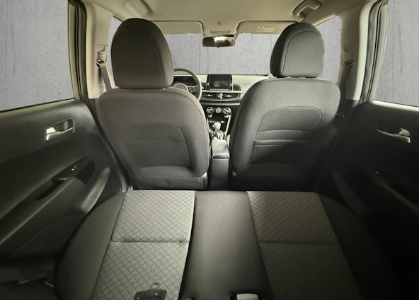 Fahrzeugbild 8 Fahrzeugbild 8