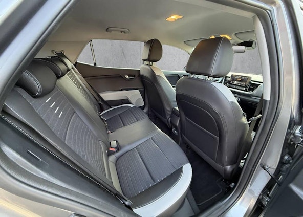 Fahrzeugbild 11 Fahrzeugbild 11