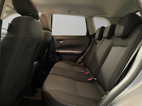 https://vehicle.imgix.net/4208899/8eab5563-b7d2-4b03-a0b1-7b6095beebd4.jpg