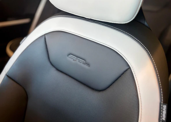 Fahrzeugbild 14 Fahrzeugbild 14