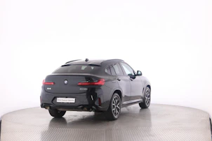 Fahrzeugbild BMW X4 20i xDrive
