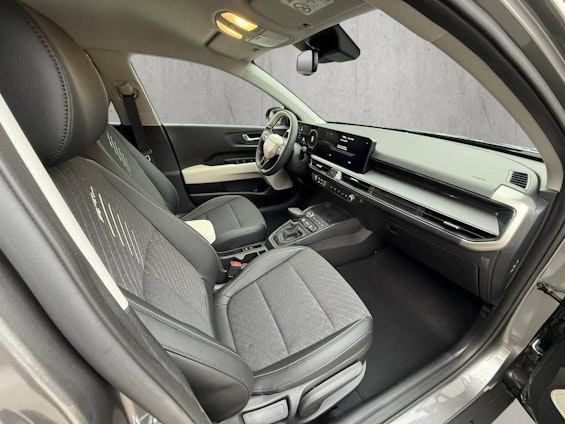 Fahrzeugbild 10 Fahrzeugbild 10