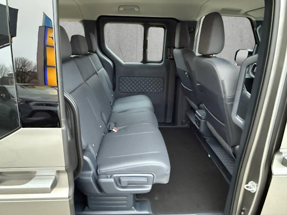 immagine del veicolo 10 immagine del veicolo 10