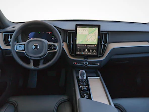 immagine del veicolo VOLVO XC60 2.0 T8 TE Ultra Dark eAWD