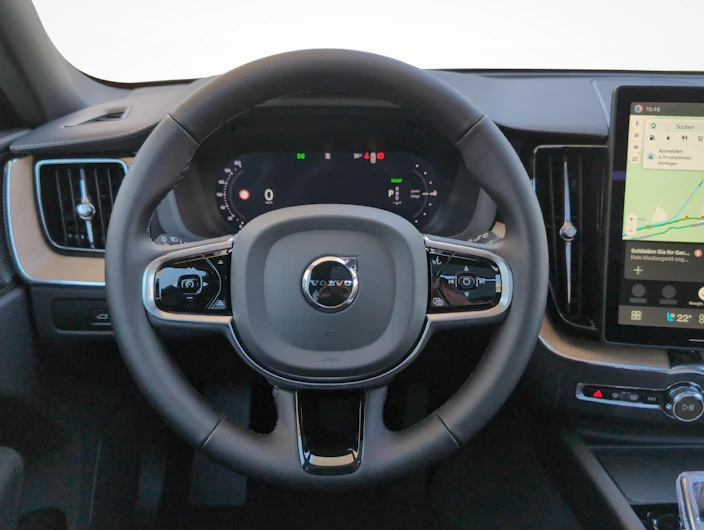 immagine del veicolo VOLVO XC60