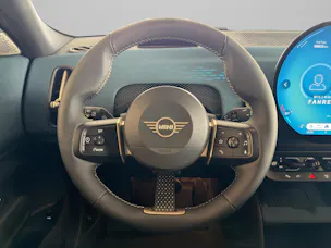 Mini Countryman E Favoured Trim