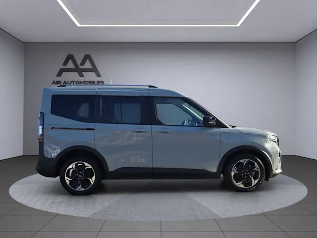 Ford E-Tourneo Courier Active
