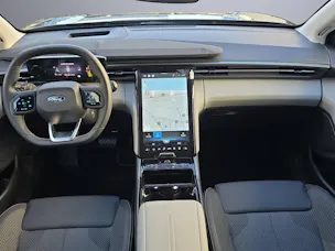 Ford Explorer Extended Range AWD
