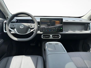https://vehicle.imgix.net/4209037/29126de7-5738-44ae-986f-208a732862ca.jpg