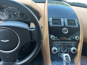 Fahrzeugbild ASTON MARTIN V12 Vantage Coupé 6.0