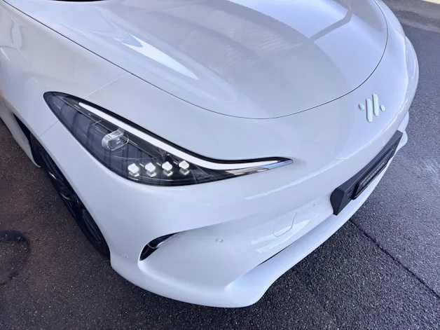 MG IM6 100 kWh Performance 20 4WD