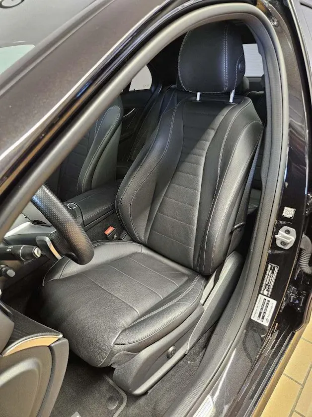 Mercedes-Benz E 220 d 4Matic AMG Line Swiss Star Limousine