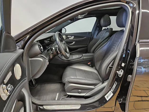 Mercedes-Benz E 220 d 4Matic AMG Line Swiss Star Limousine