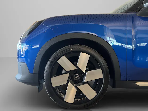 Mini Countryman E Favoured Trim