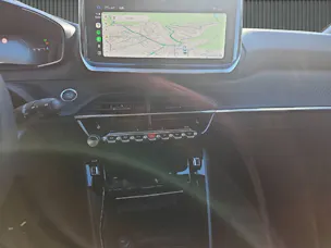 Peugeot 208 1.2 Hybrid Allure Premium