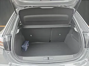 Peugeot 208 1.2 Hybrid Allure Premium