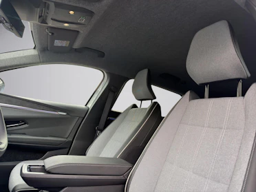 MITSUBISHI ECLIPSE CROSS 10