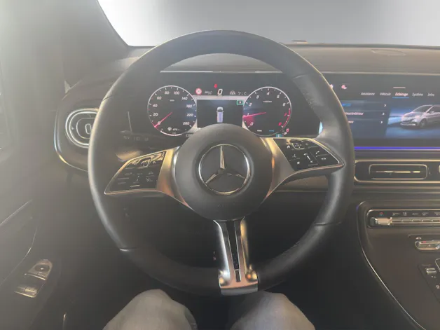 Mercedes-Benz V 300 lang 9G-Tronic