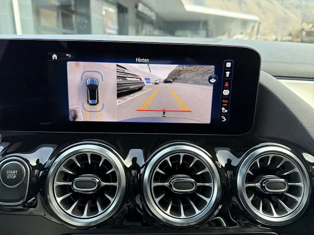 Mercedes-Benz EQA 350 AMG Line 4Matic