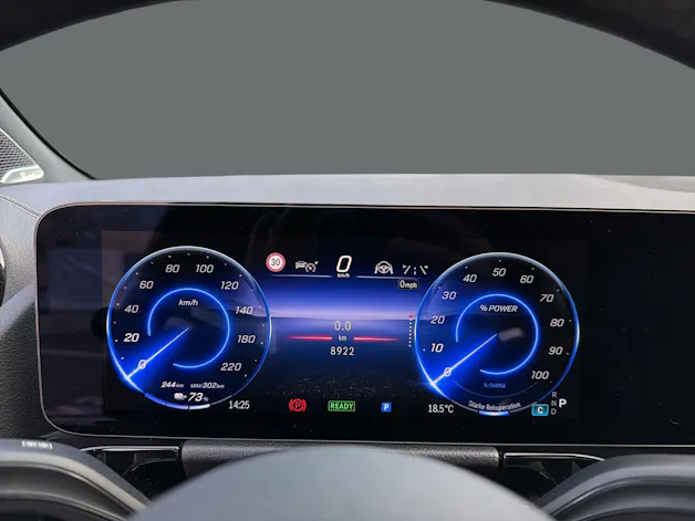 Mercedes-Benz EQA 350 AMG Line 4Matic